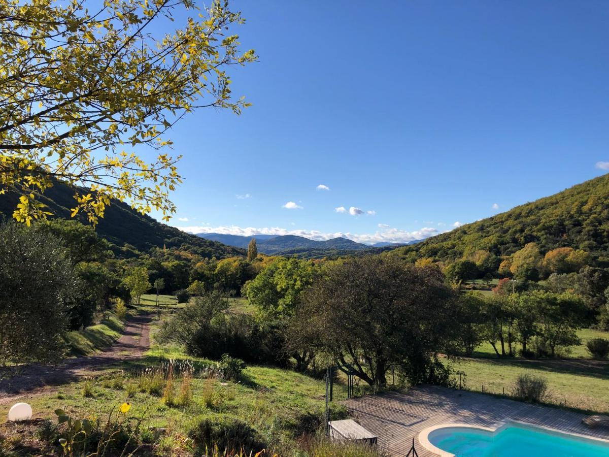 Bed and Breakfast Domaine De Montbarri La Tour-sur-Orb Exterior foto